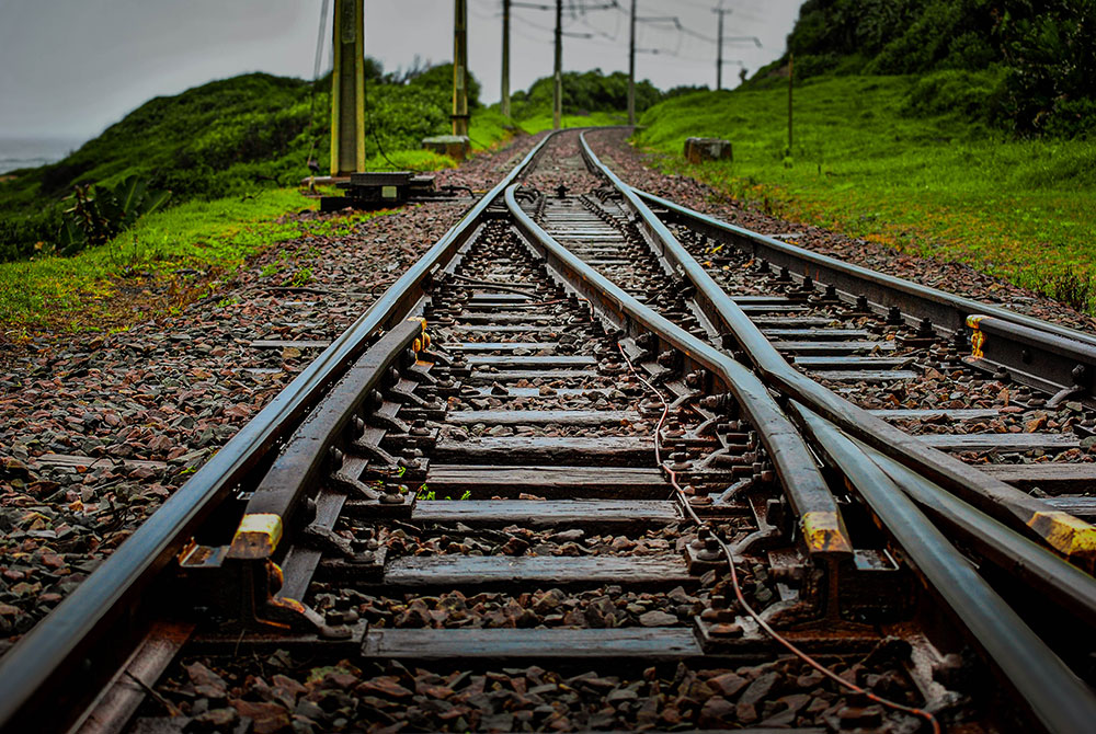 tracks-to-nowhere The Story Behind the Shot